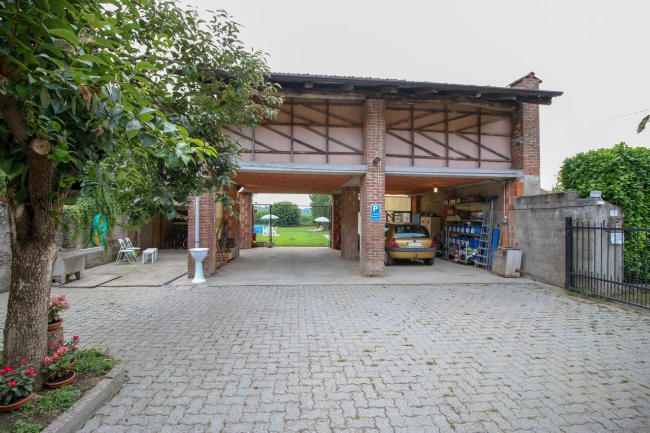 Bed and Breakfast Spighe Paglia E Girasole Candia Canavese Exterior foto