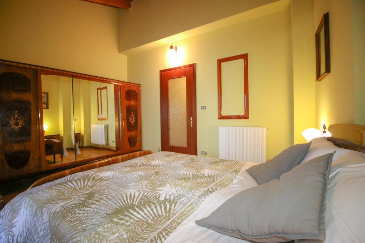 Bed and Breakfast Spighe Paglia E Girasole Candia Canavese Exterior foto