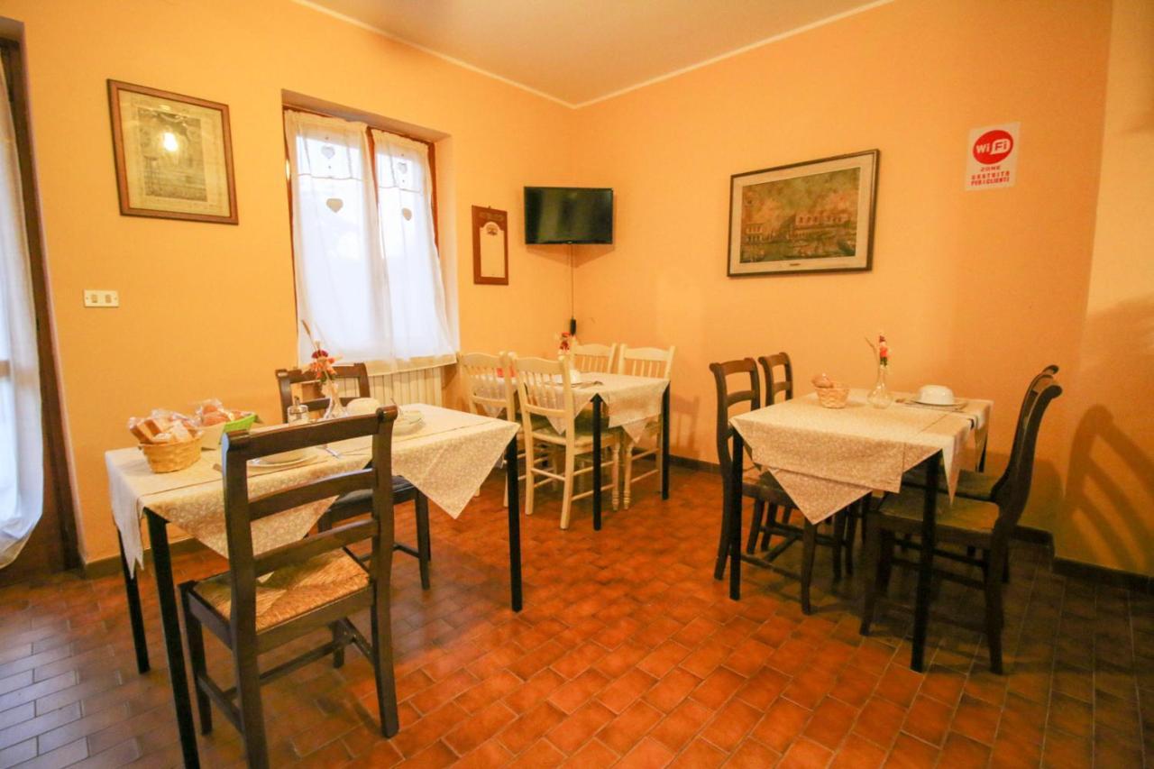 Bed and Breakfast Spighe Paglia E Girasole Candia Canavese Exterior foto